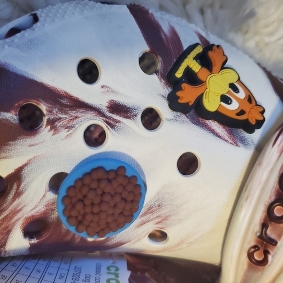 Crocs - Picture 2 of 6